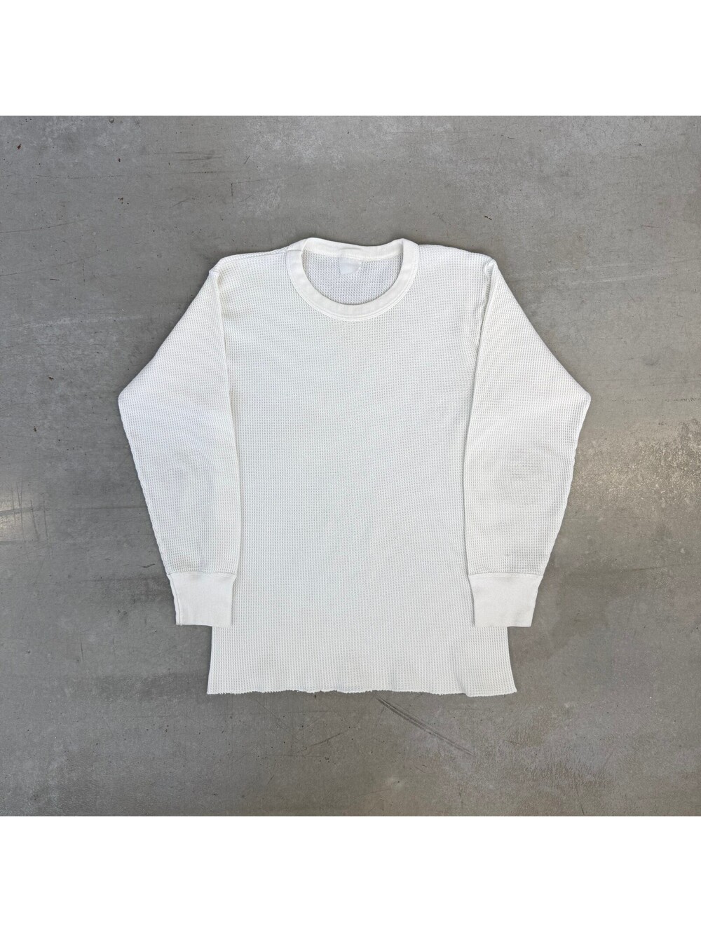 Vintage 90s Waffle Knit Thermal Longsleeve Flawed Shirt White Medium